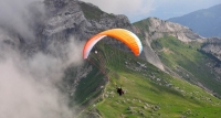 Paragliding in Manali