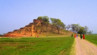 Buddhist Stupa, Kesaria