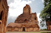Bahmani Tombs at Ashtur