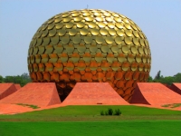 Matrimandir in Auroville