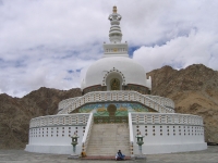 Shanti Stupa, Leh